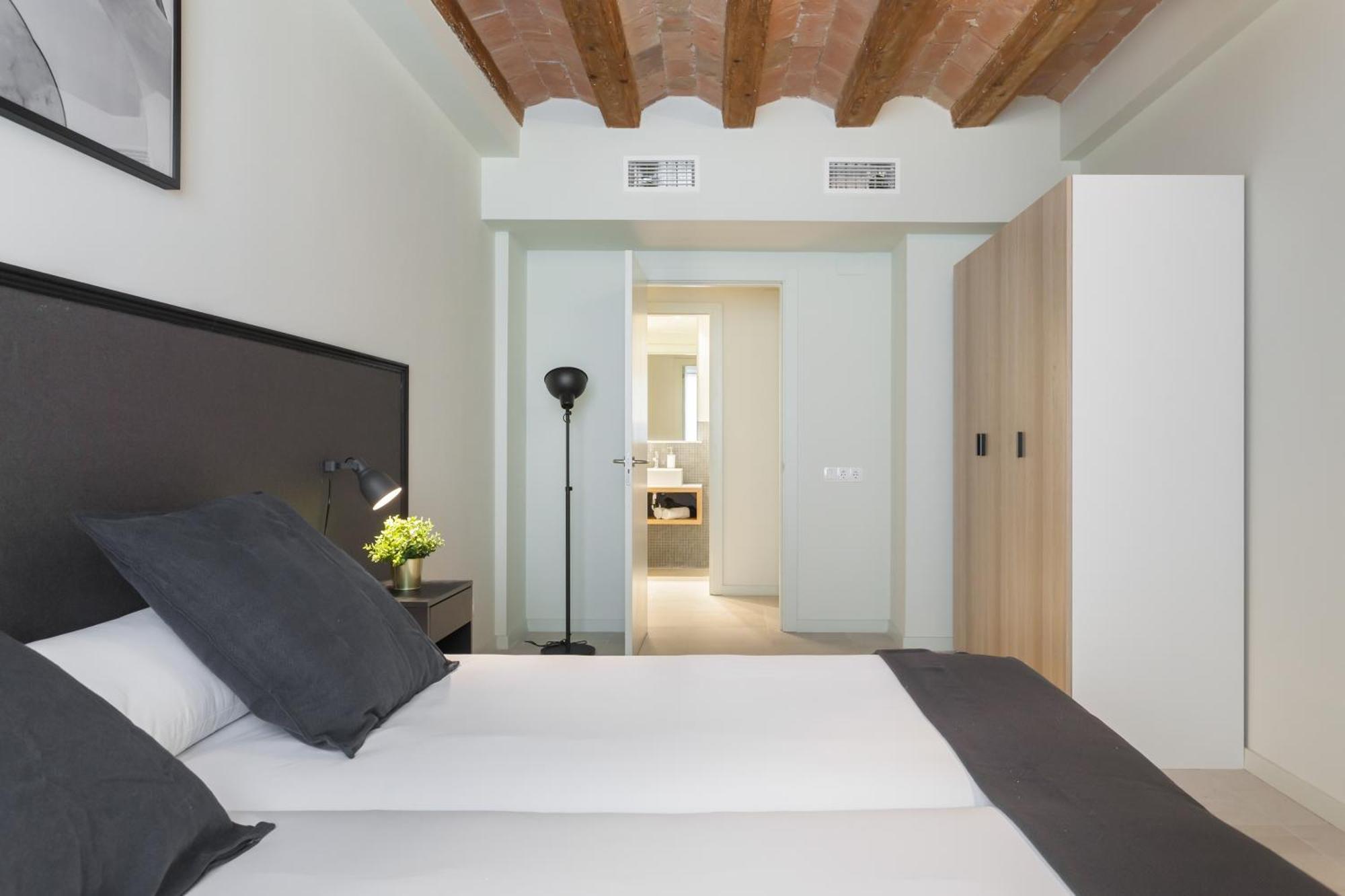 Апартаменты Caterina House Port Vell Барселона Номер фото