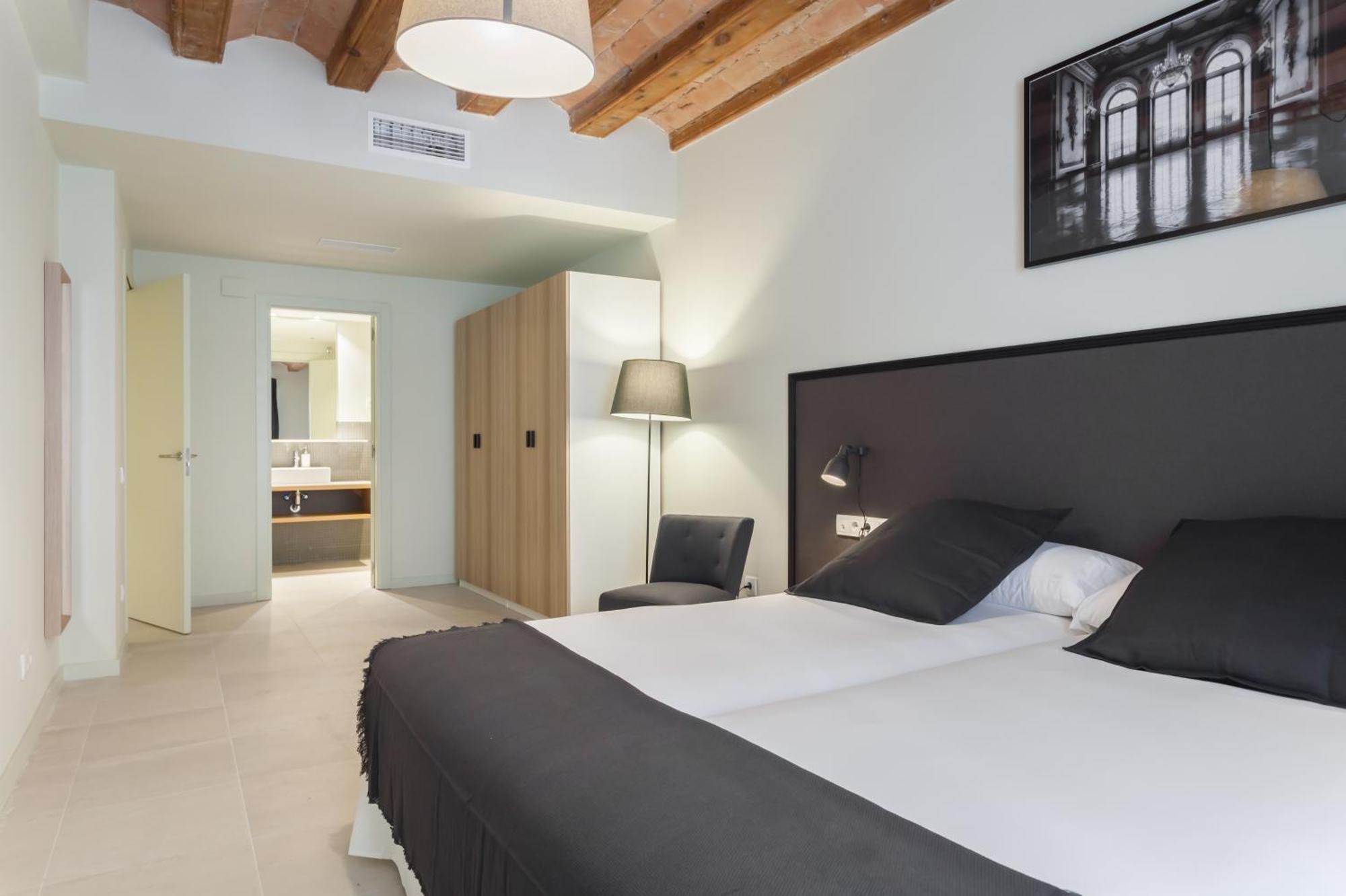 Апартаменты Caterina House Port Vell Барселона Номер фото
